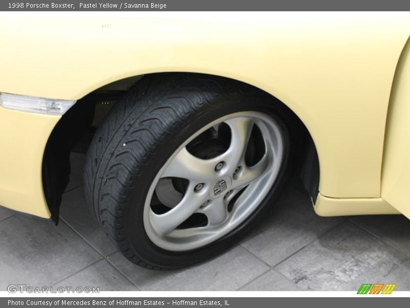 Pastel Yellow / Savanna Beige 1998 Porsche Boxster