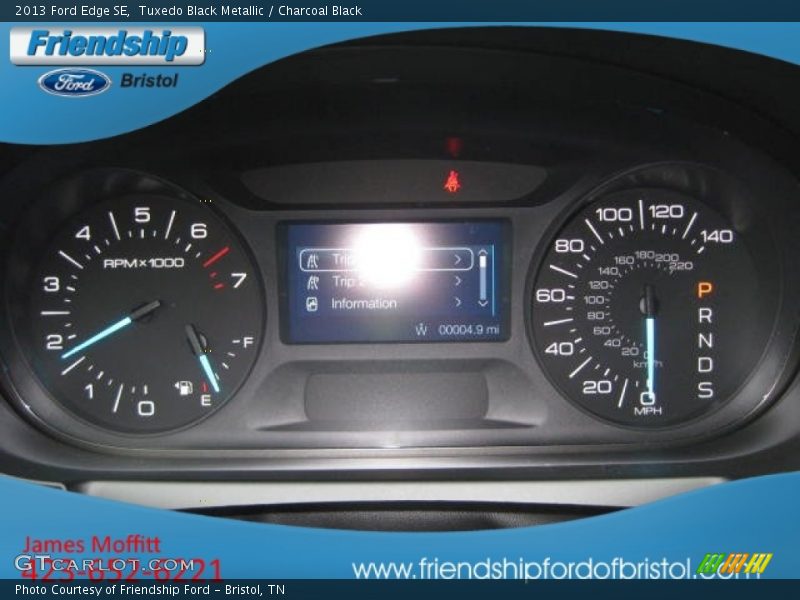 Tuxedo Black Metallic / Charcoal Black 2013 Ford Edge SE