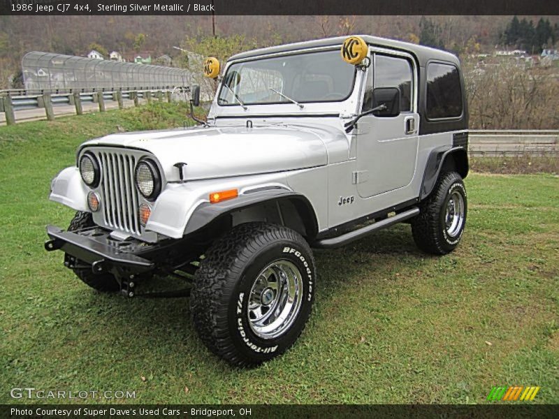 Front 3/4 View of 1986 CJ7 4x4