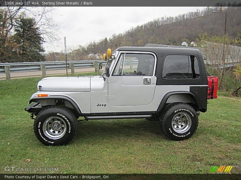  1986 CJ7 4x4 Sterling Silver Metallic