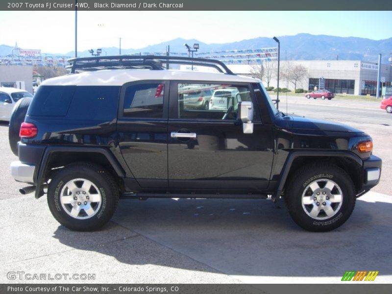 Black Diamond / Dark Charcoal 2007 Toyota FJ Cruiser 4WD