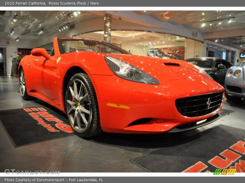 Rosso Scuderia (Red) / Nero 2010 Ferrari California