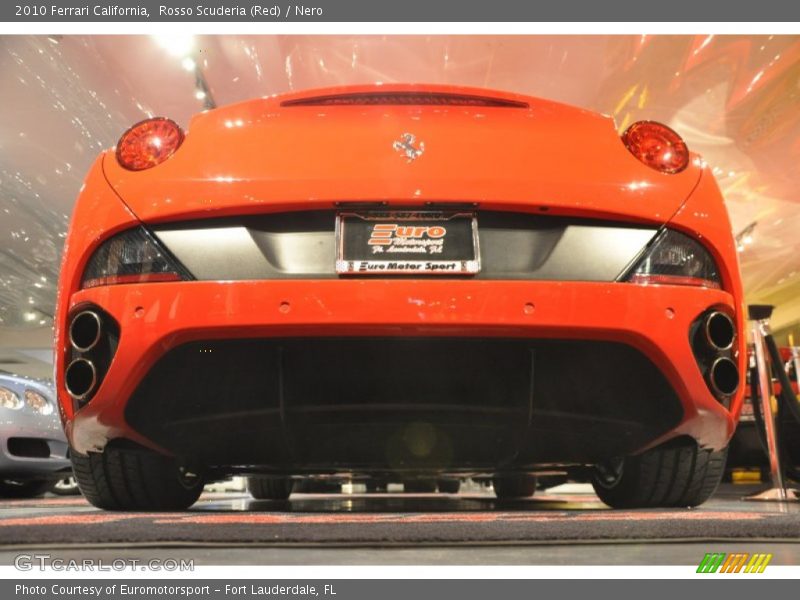 Rosso Scuderia (Red) / Nero 2010 Ferrari California