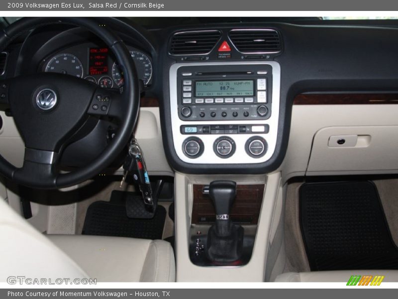 Salsa Red / Cornsilk Beige 2009 Volkswagen Eos Lux