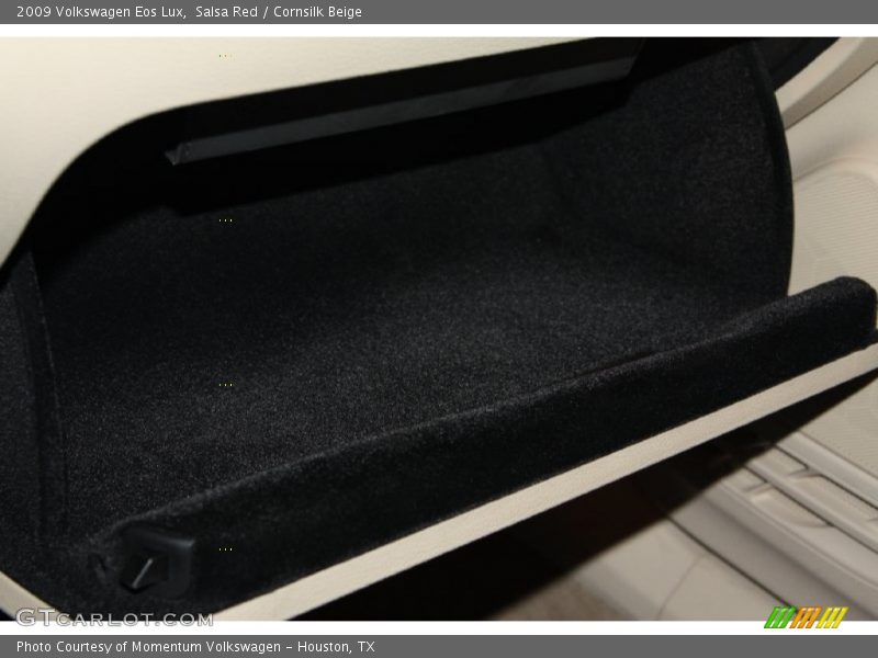 Salsa Red / Cornsilk Beige 2009 Volkswagen Eos Lux
