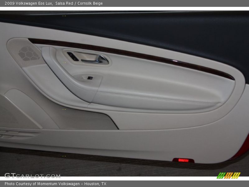 Salsa Red / Cornsilk Beige 2009 Volkswagen Eos Lux