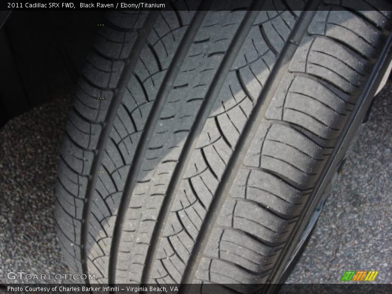Black Raven / Ebony/Titanium 2011 Cadillac SRX FWD