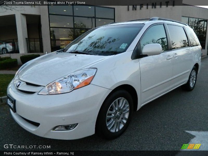 Blizzard White Pearl / Stone 2009 Toyota Sienna XLE