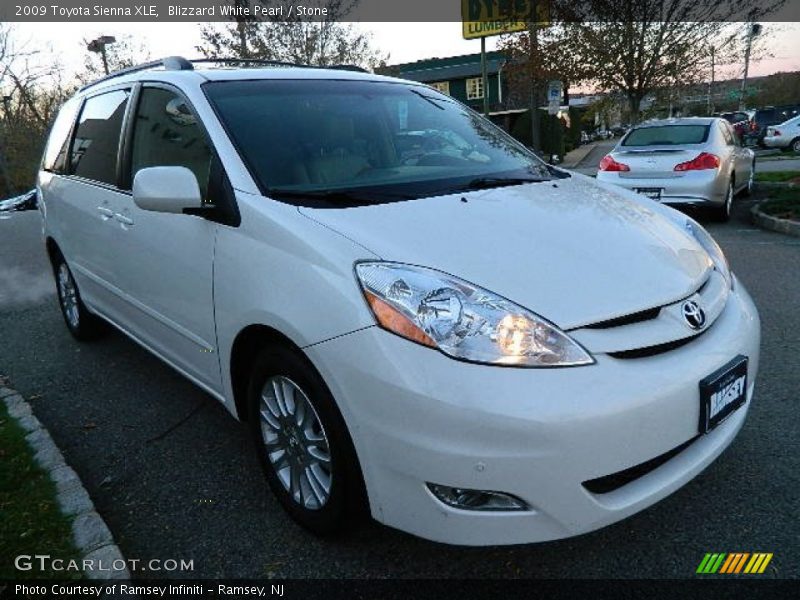 Blizzard White Pearl / Stone 2009 Toyota Sienna XLE