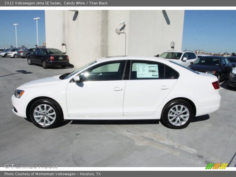Candy White / Titan Black 2013 Volkswagen Jetta SE Sedan