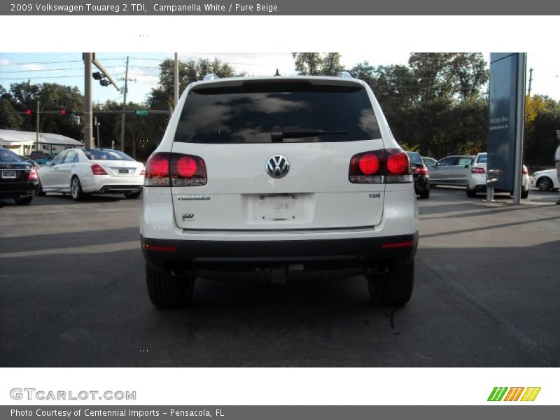 Campanella White / Pure Beige 2009 Volkswagen Touareg 2 TDI