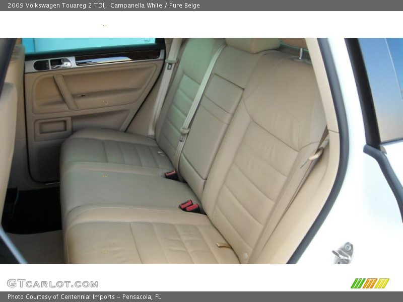 Campanella White / Pure Beige 2009 Volkswagen Touareg 2 TDI