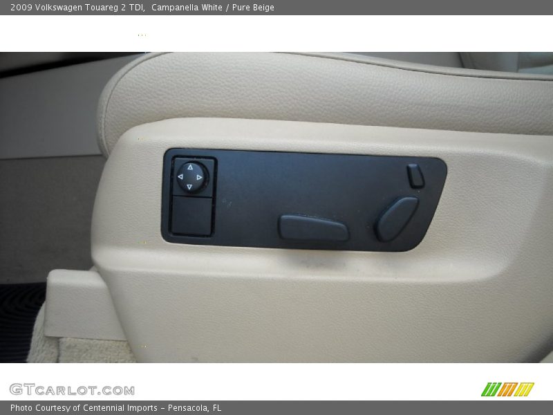 Campanella White / Pure Beige 2009 Volkswagen Touareg 2 TDI