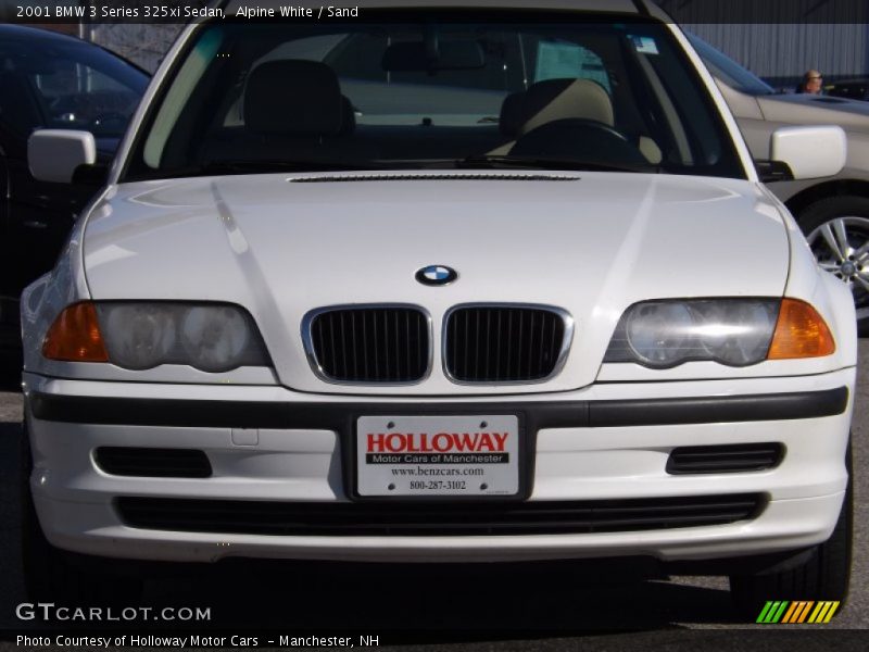Alpine White / Sand 2001 BMW 3 Series 325xi Sedan