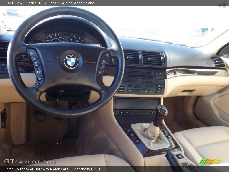 Dashboard of 2001 3 Series 325xi Sedan