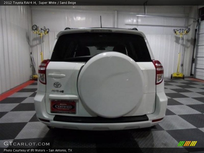 Super White / Sand Beige 2012 Toyota RAV4 I4