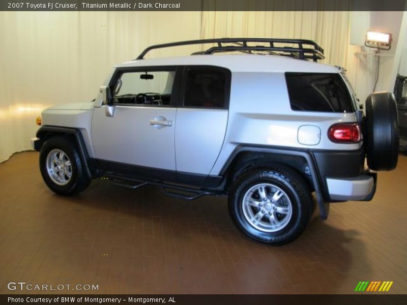 Titanium Metallic / Dark Charcoal 2007 Toyota FJ Cruiser