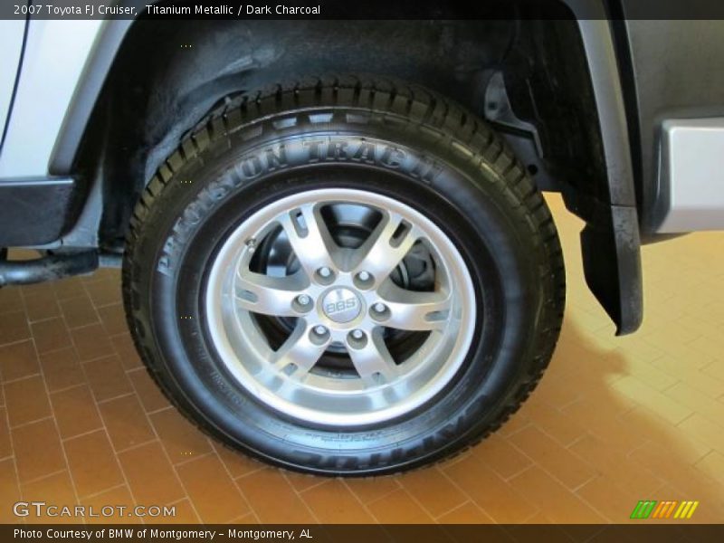Titanium Metallic / Dark Charcoal 2007 Toyota FJ Cruiser