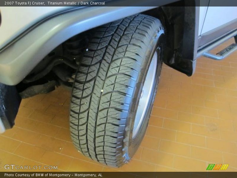 Titanium Metallic / Dark Charcoal 2007 Toyota FJ Cruiser