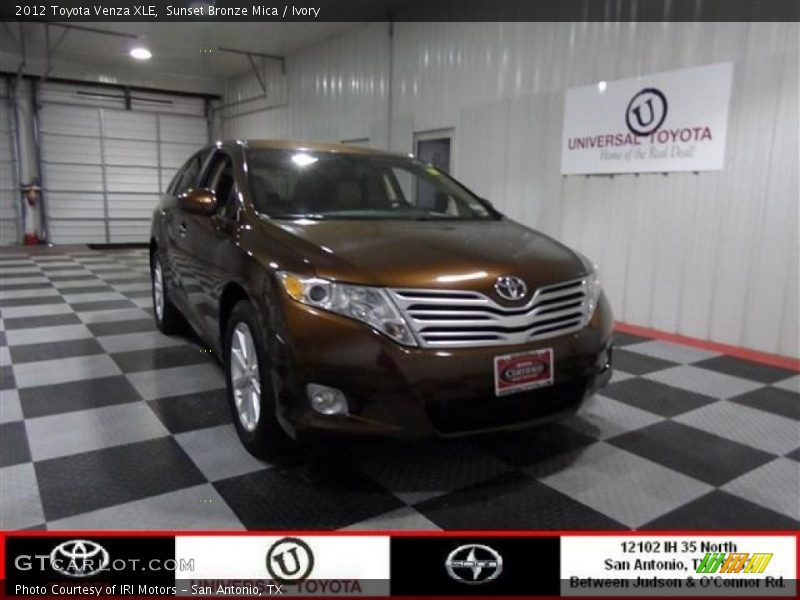 Sunset Bronze Mica / Ivory 2012 Toyota Venza XLE