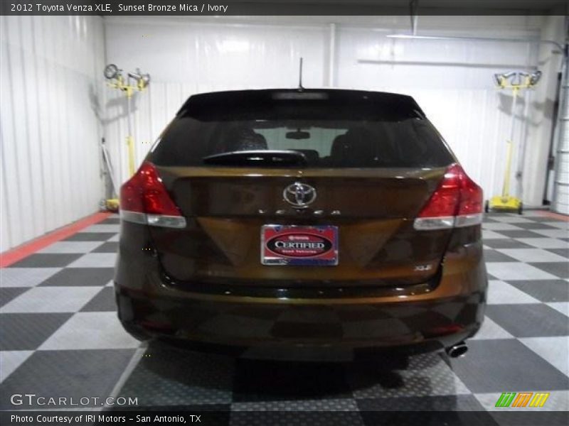 Sunset Bronze Mica / Ivory 2012 Toyota Venza XLE