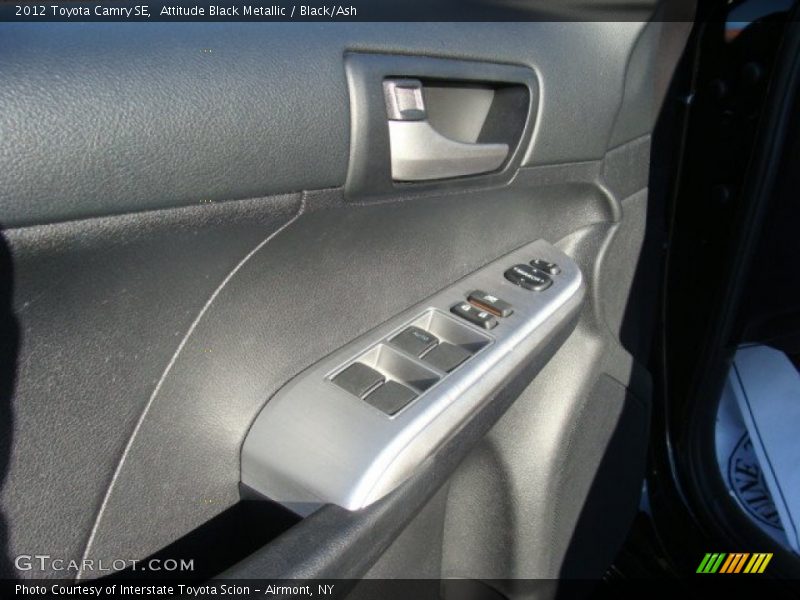 Attitude Black Metallic / Black/Ash 2012 Toyota Camry SE