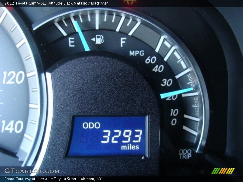 Attitude Black Metallic / Black/Ash 2012 Toyota Camry SE