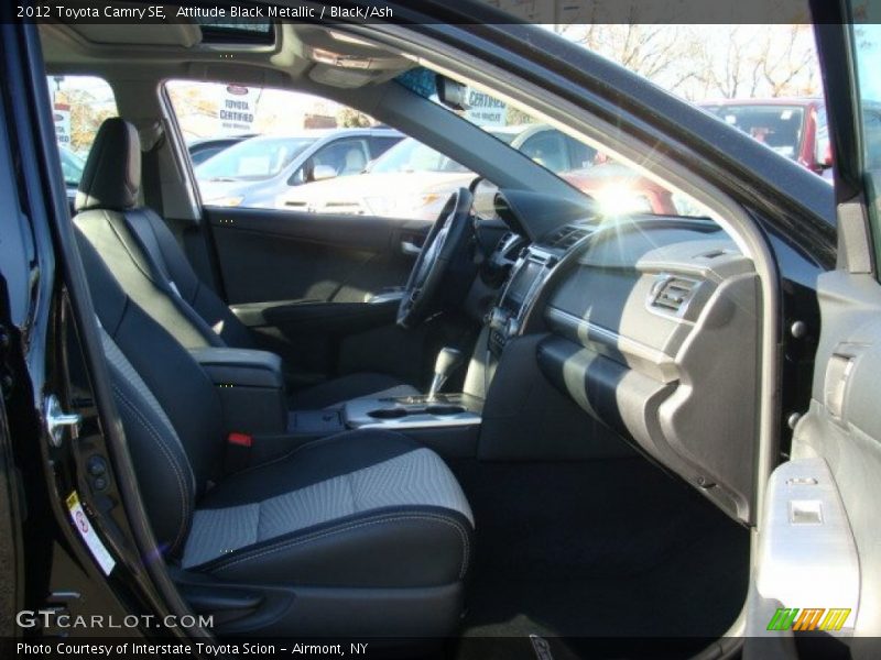 Attitude Black Metallic / Black/Ash 2012 Toyota Camry SE