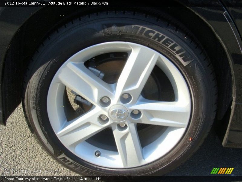 Attitude Black Metallic / Black/Ash 2012 Toyota Camry SE
