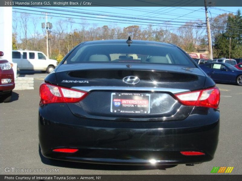 Midnight Black / Gray 2011 Hyundai Sonata GLS