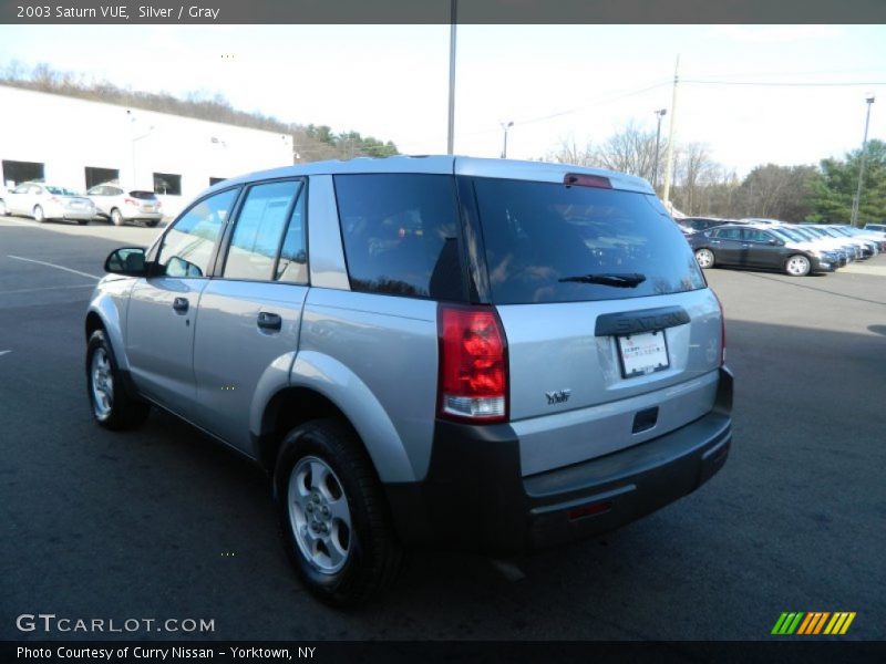 Silver / Gray 2003 Saturn VUE