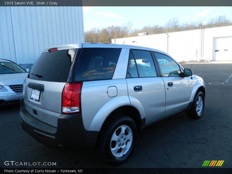 Silver / Gray 2003 Saturn VUE