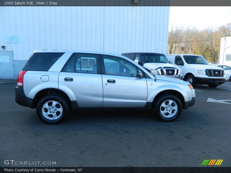 Silver / Gray 2003 Saturn VUE