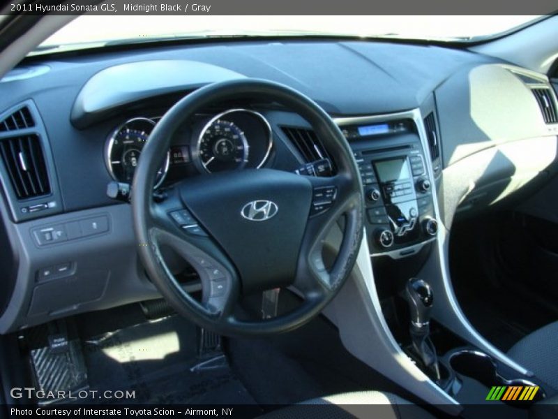 Midnight Black / Gray 2011 Hyundai Sonata GLS