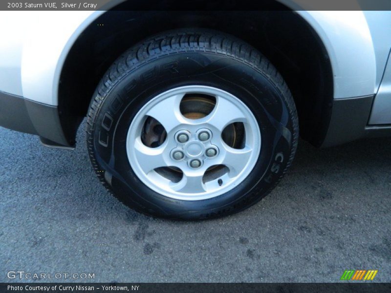 Silver / Gray 2003 Saturn VUE