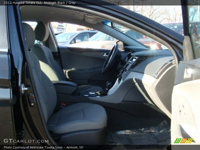 Midnight Black / Gray 2011 Hyundai Sonata GLS