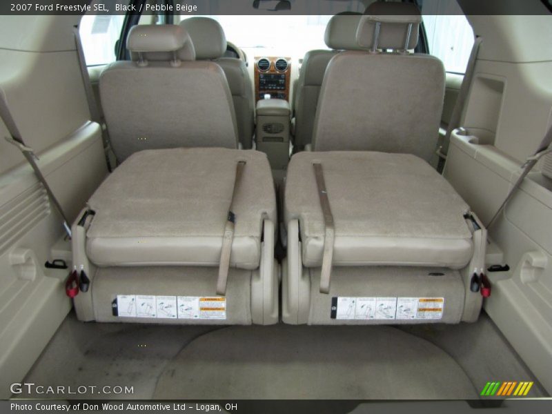 Black / Pebble Beige 2007 Ford Freestyle SEL