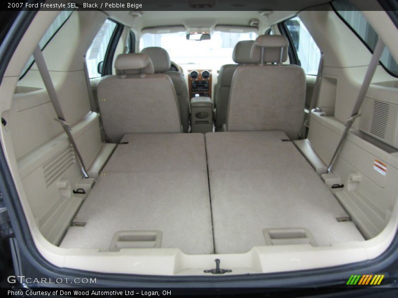 Black / Pebble Beige 2007 Ford Freestyle SEL