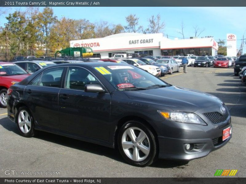 Magnetic Gray Metallic / Ash 2011 Toyota Camry SE