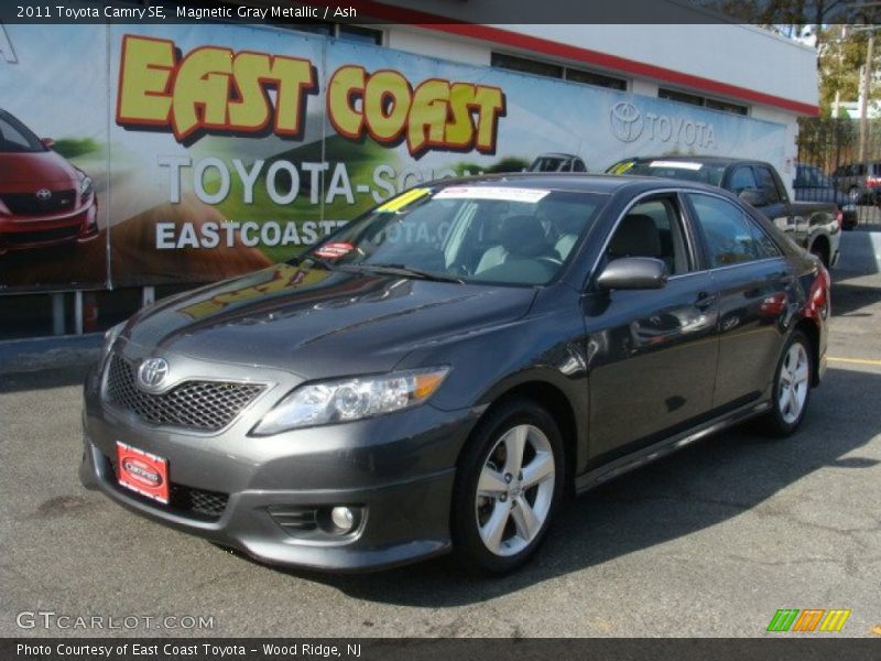 Magnetic Gray Metallic / Ash 2011 Toyota Camry SE