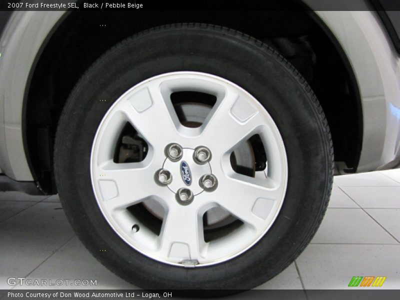 Black / Pebble Beige 2007 Ford Freestyle SEL