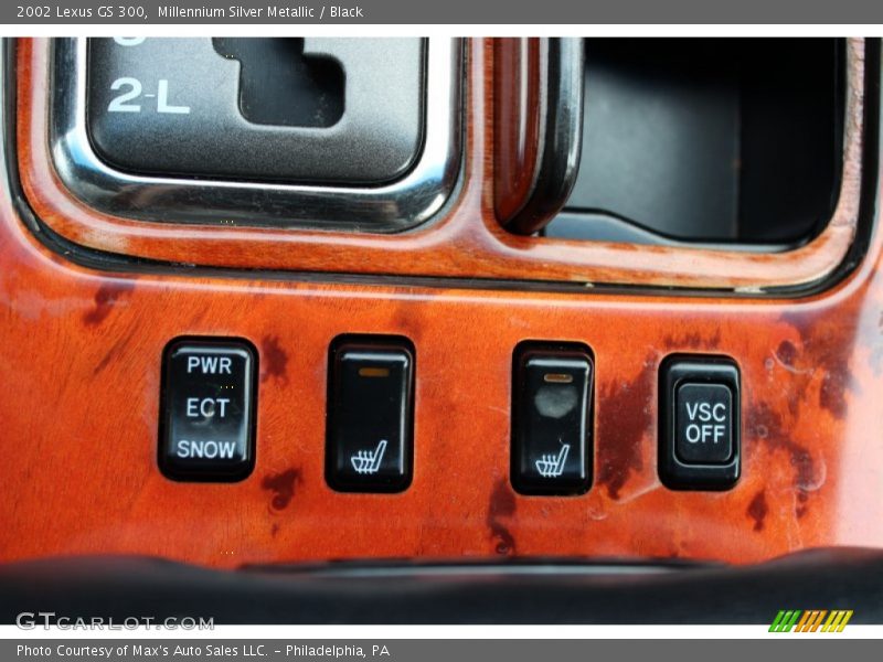 Millennium Silver Metallic / Black 2002 Lexus GS 300