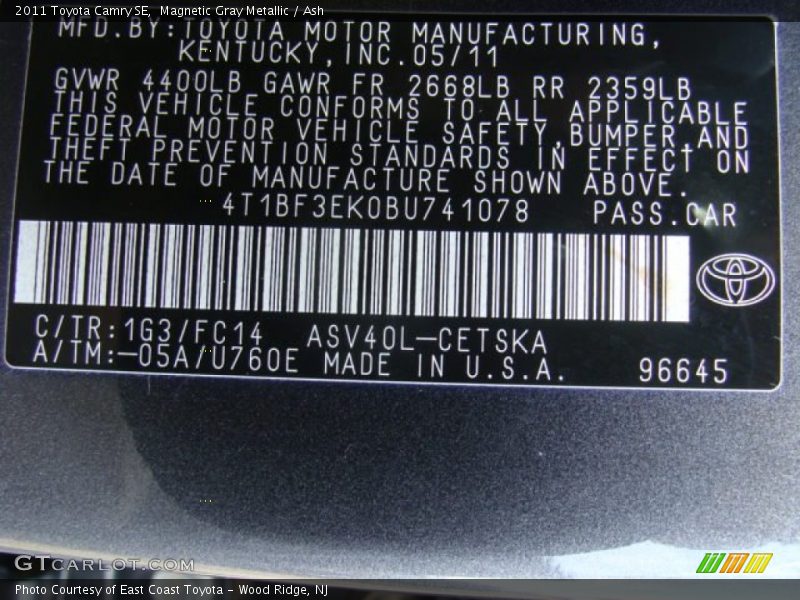 Magnetic Gray Metallic / Ash 2011 Toyota Camry SE