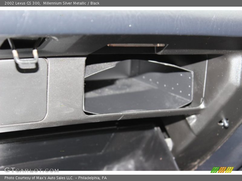 Millennium Silver Metallic / Black 2002 Lexus GS 300