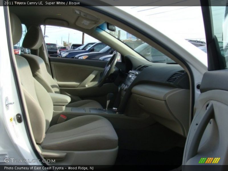 Super White / Bisque 2011 Toyota Camry LE