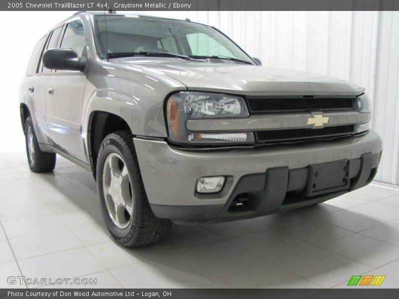 Graystone Metallic / Ebony 2005 Chevrolet TrailBlazer LT 4x4