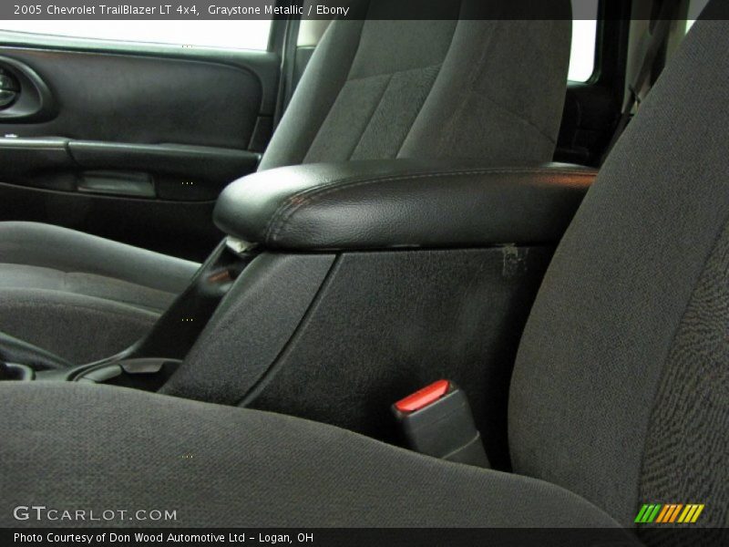 Graystone Metallic / Ebony 2005 Chevrolet TrailBlazer LT 4x4