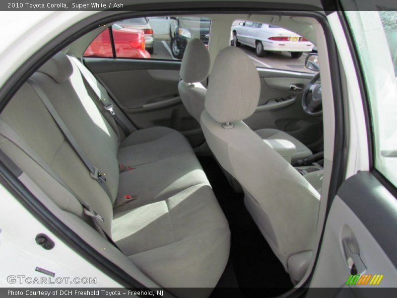 Super White / Ash 2010 Toyota Corolla