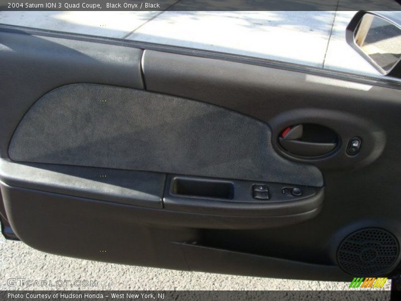 Black Onyx / Black 2004 Saturn ION 3 Quad Coupe