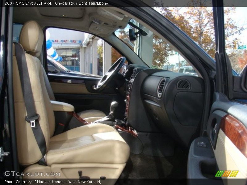 Onyx Black / Light Tan/Ebony 2007 GMC Envoy SLT 4x4